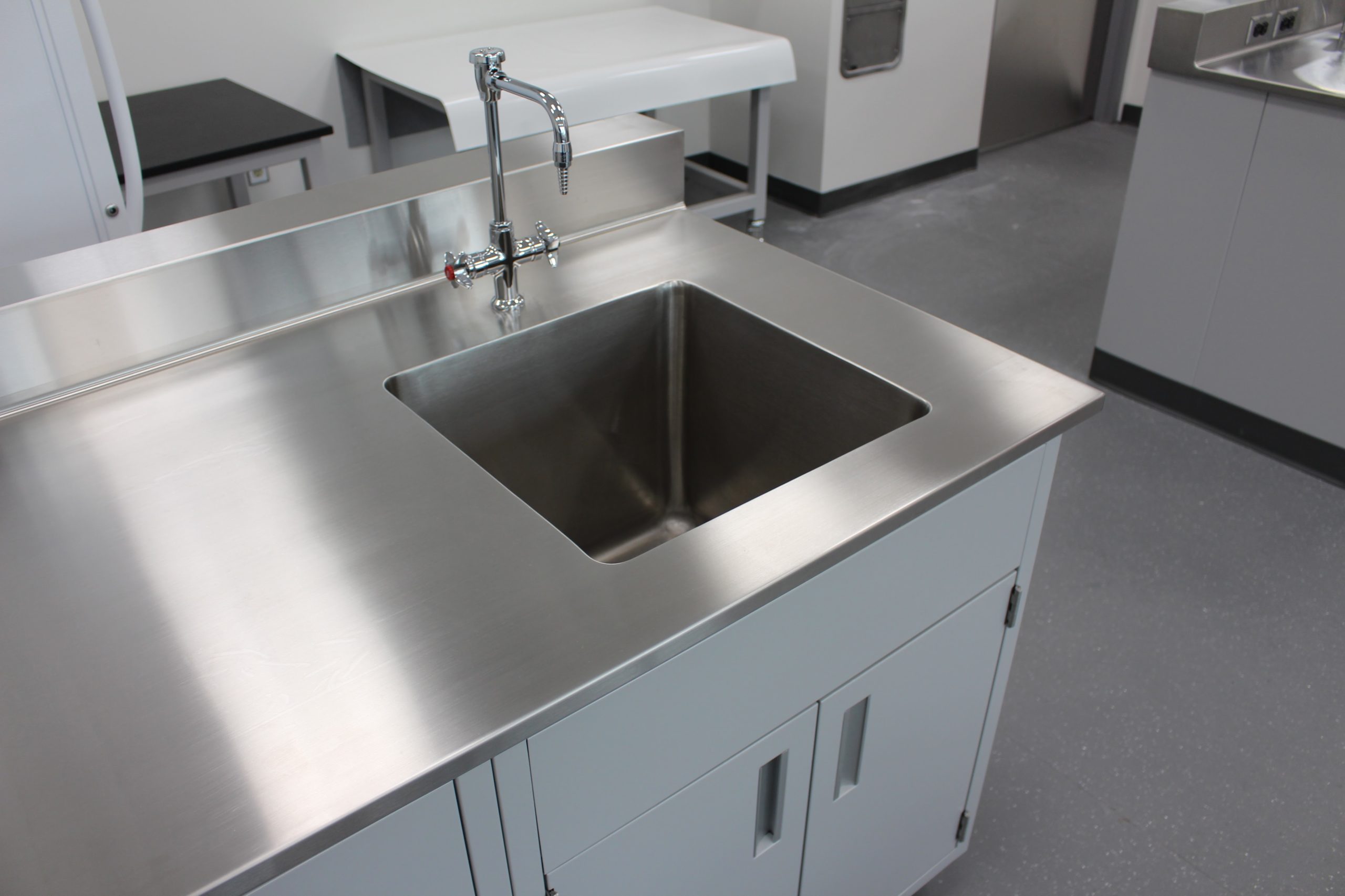 stainless steel sink